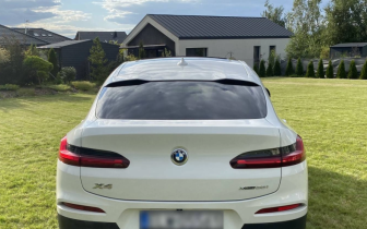 suv BMW  X4 xDrive30i xLine 2020 Bílý