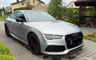 sedan Audi  RS7 Sportback  2016 Stříbro
