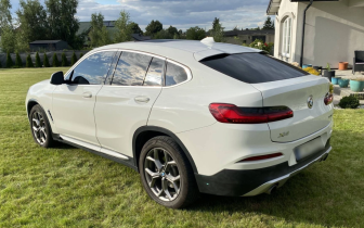 suv BMW  X4 xDrive30i xLine 2020 Bílý