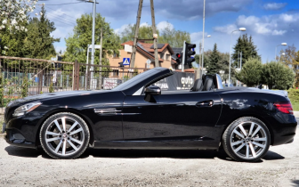 roadster Mercedes-Benz  SLC 300 9G-TRONIC 2019 Černý