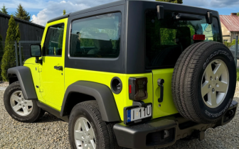 suv Jeep  Wrangler 2016 Zelený