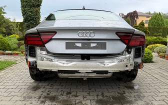 sedan Audi  RS7 Sportback  2016 Stříbro