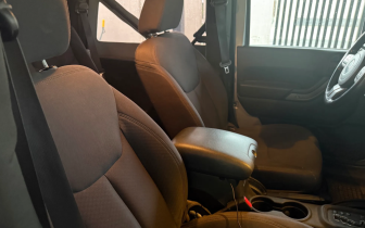 suv Jeep  Wrangler 3.6 Sahara 2013 Stříbro