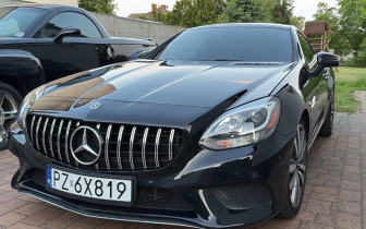 roadster Mercedes-Benz  SLC 300 9G-TRONIC 2019 Černý